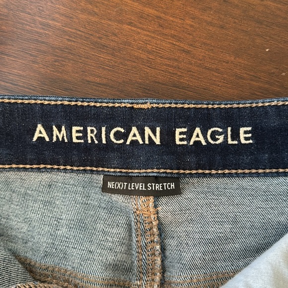 American Eagle Hi-Rise Shortie Jean Shorts - Picture 3 of 5